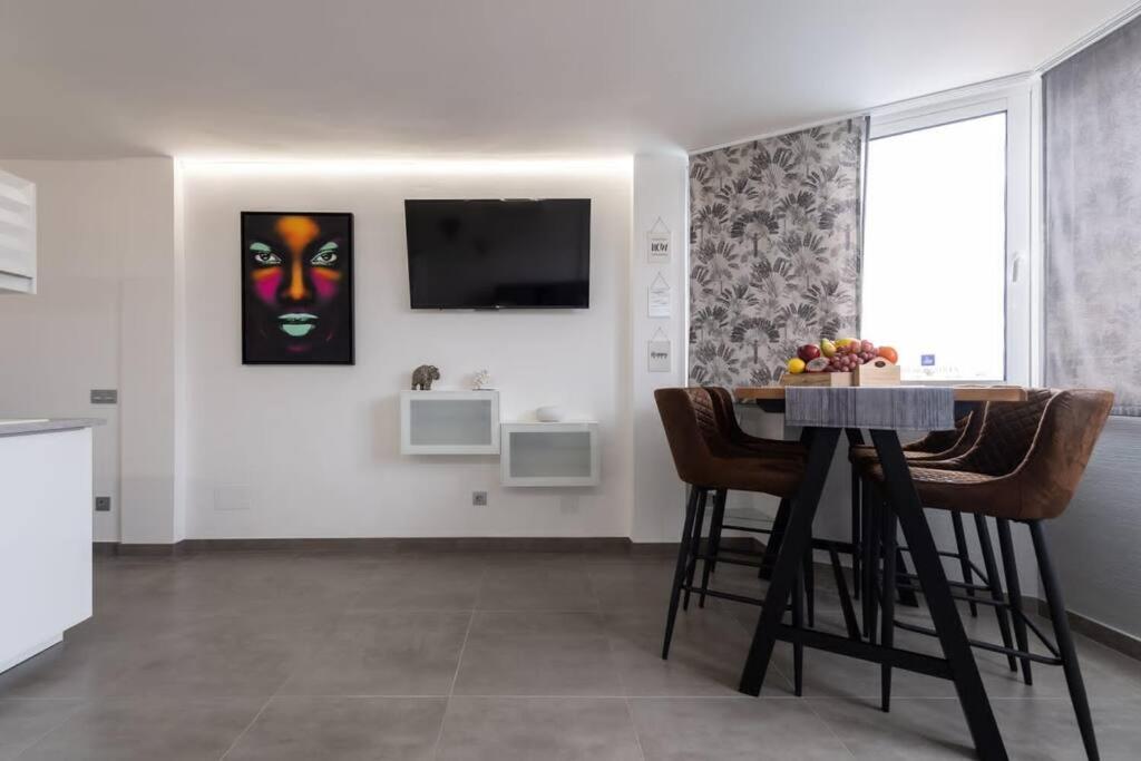 Attico Playa De Ingles Con Parking E Piscina Διαμέρισμα Πλάγια ντελ Ινγκλές Εξωτερικό φωτογραφία